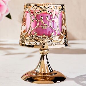 Disney “Princess Royal Lamp” 3-Wick Candle Holder by B&BW, 8.1" H x 5.2” W, NWT